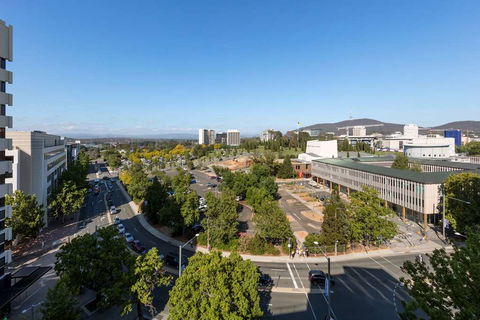 Nesuto Canberra Apartment Hotel - Australian Destinations 1