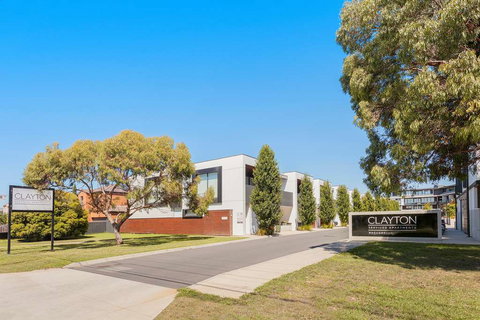 Clayton Serviced Apartments - Australian Destinations 2