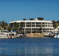 Pier 21 Apartment Hotel - Australian Destinations