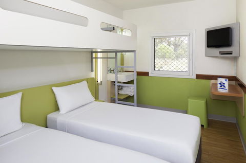 Ibis Budget Canberra - Australian Destinations 8