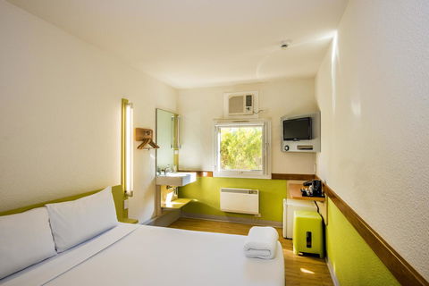 Ibis Budget Canberra - Australian Destinations 21