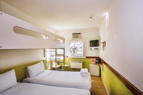 Ibis Budget Canberra - Australian Destinations 16