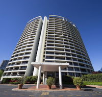 BreakFree Capital Tower Apartments - Australian Destinations