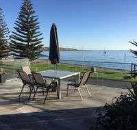 crystal blue apartment - Australian Destinations