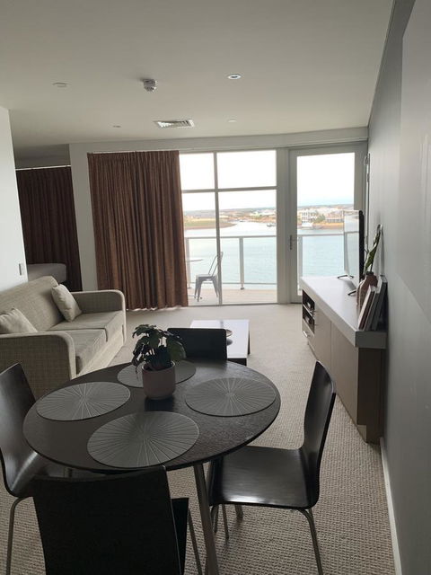 Wallaroo Marina Stayz - Australian Destinations 8