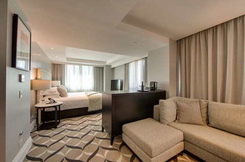 Mayfair Hotel - Australian Destinations 5