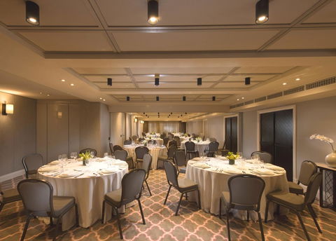 Mayfair Hotel - Australian Destinations 19