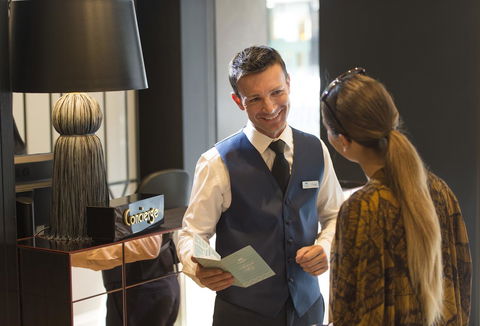 Mayfair Hotel - Australian Destinations 28