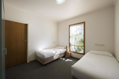 The Retreat West Beach Parks - Australian Destinations 25