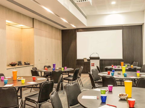 Ibis Adelaide - Australian Destinations 35