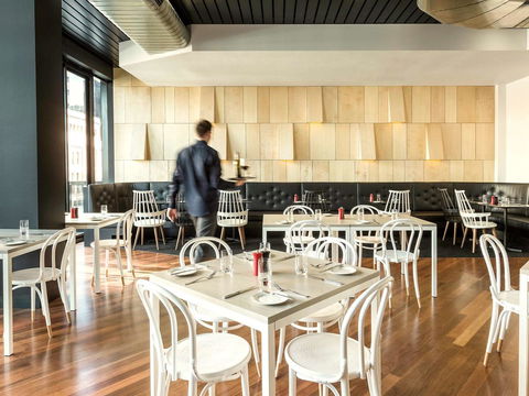 Ibis Adelaide - Australian Destinations 41