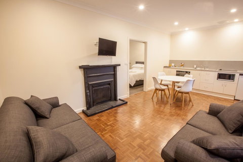 The Mill Apartments Clare Valley - Australian Destinations 6