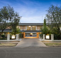 Garden City Motor Inn - Australian Destinations