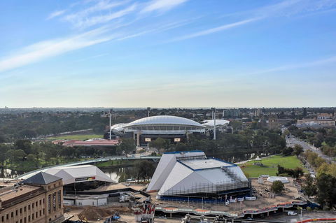 Stamford Plaza Adelaide - Australian Destinations 12