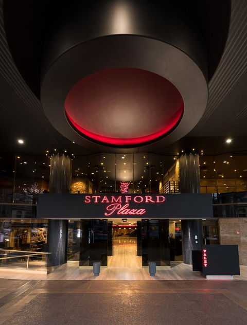 Stamford Plaza Adelaide - Australian Destinations 1