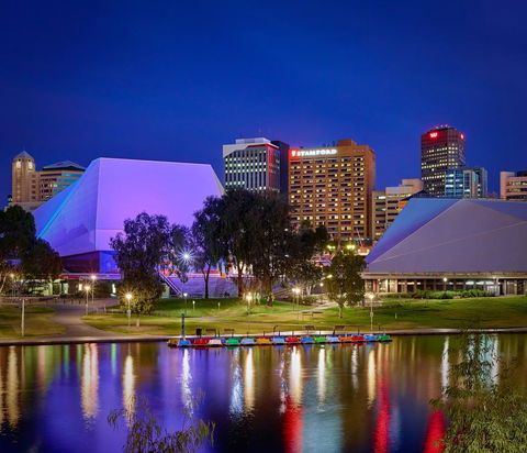 Stamford Plaza Adelaide - Australian Destinations 0