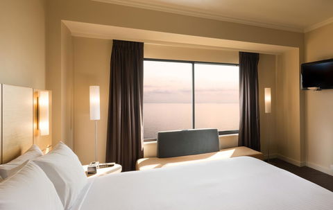 Stamford Grand Adelaide - Australian Destinations 1