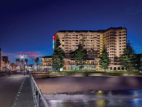 Stamford Grand Adelaide - Australian Destinations 0