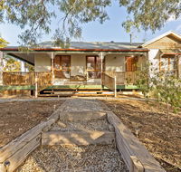 Rustic on 13th - Australian Destinations