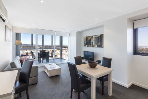 IStay Precinct Adelaide - Australian Destinations 11
