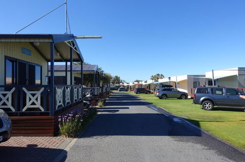 Discovery Parks - Adelaide Beachfront - Australian Destinations 16