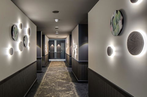 Marion Hotel - Australian Destinations 5