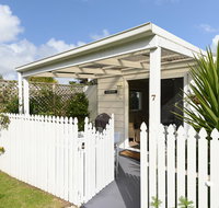 Wintergarden Beach Cabin - Australian Destinations