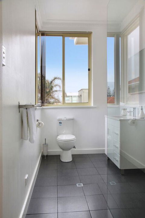 Seaview Sunset Holiday Apartments - Australian Destinations 31