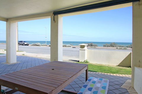 Seaview Sunset Holiday Apartments - Australian Destinations 36