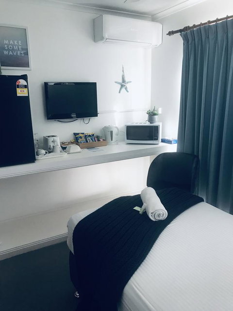 OCEAN BREEZE MOTEL - Australian Destinations 8