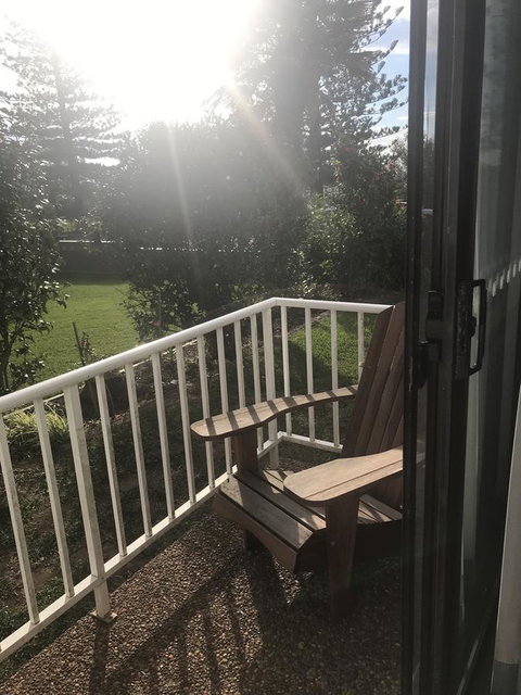 OCEAN BREEZE MOTEL - Australian Destinations 11