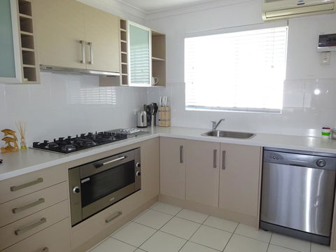 Selene Holiday Apartment @West Beach - Australian Destinations 16