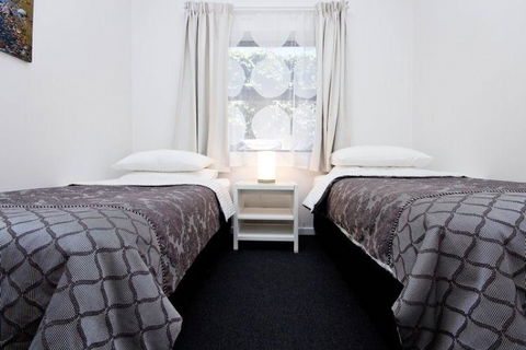 Atlantic West Beach Apartments - Australian Destinations 13