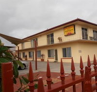 Esplanade Apartments at West Beach - Australian Destinations