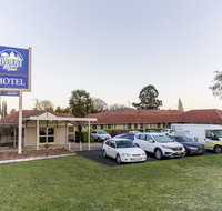 Bathurst Motor Inn - Australian Destinations