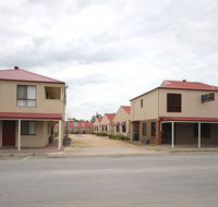 Port Vincent Motel  Apartments - Australian Destinations