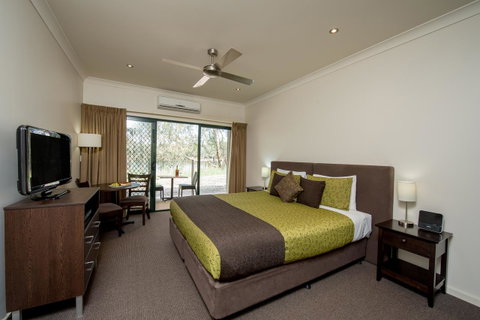 Clare Country Club - Australian Destinations 4