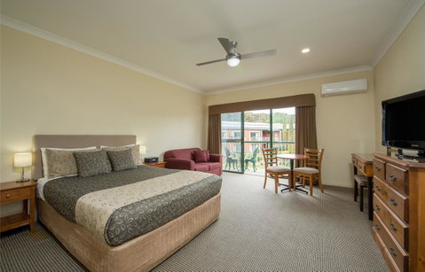 Clare Country Club - Australian Destinations 22