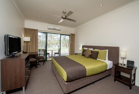 Clare Country Club - Australian Destinations 25
