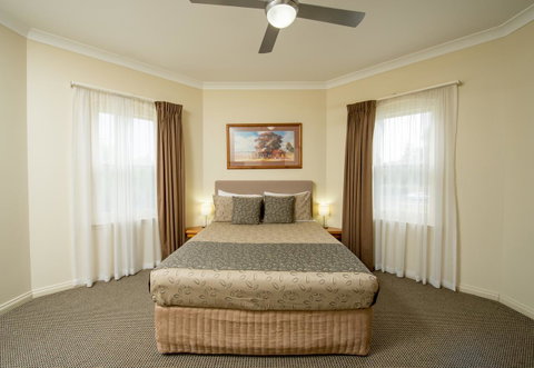 Clare Country Club - Australian Destinations 17