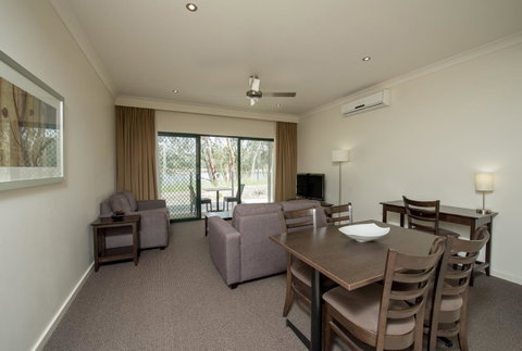 Clare Country Club - Australian Destinations 14