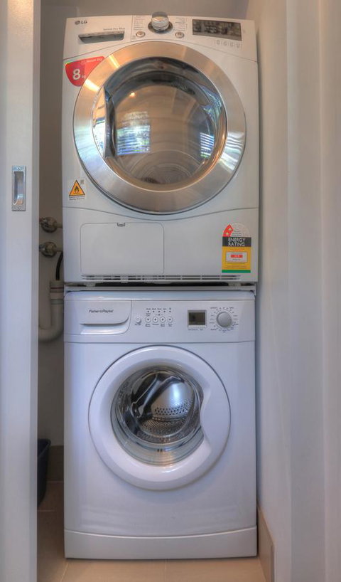 Snowgoose Apartments - Australian Destinations 1