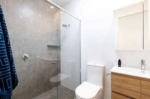 Brand New Affordable Luxury 3 Bedroom 3 Bathrooms House Close To Adelaide City, Chinatown, Beach, Adelaide Airport - Australian Destinations 9