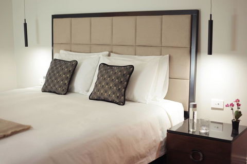 Ellen Hotel - Australian Destinations 14