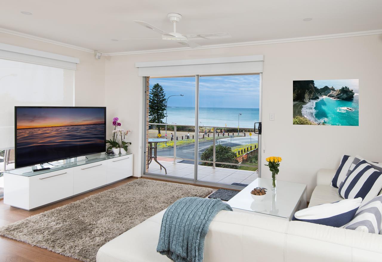 Cromer Heights NSW Australian Destinations