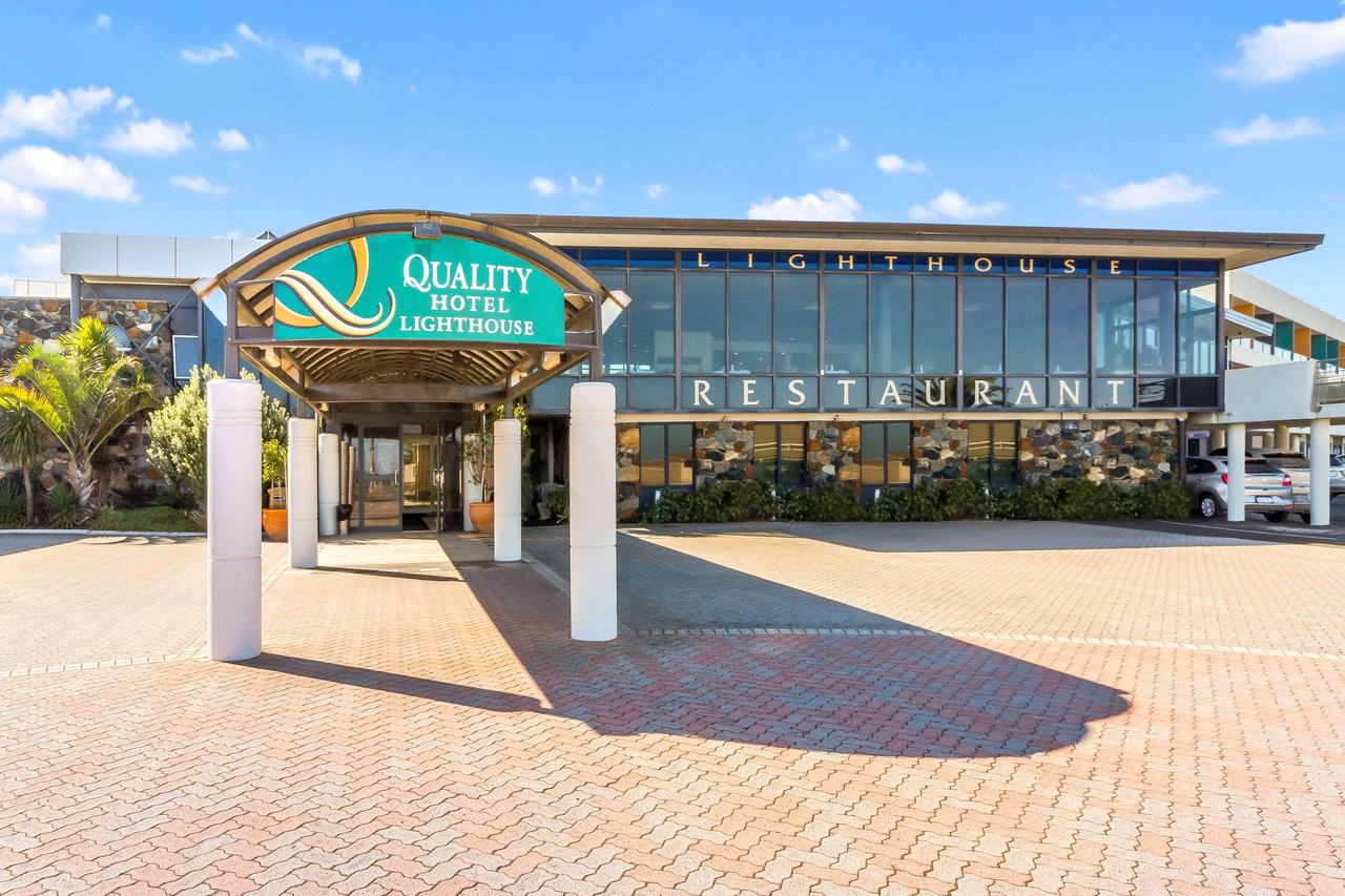 College Grove WA Australian Destinations
