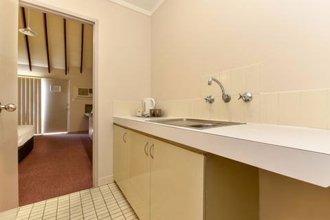 Sanno Marracoonda Perth Airport Hotel - Australian Destinations 21