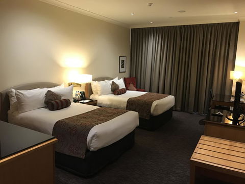 Duxton Hotel Perth - Australian Destinations 8