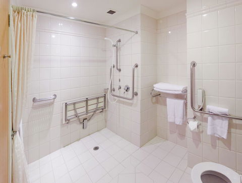 Duxton Hotel Perth - Australian Destinations 5