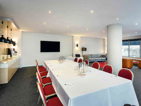 Ibis Perth - Australian Destinations 41